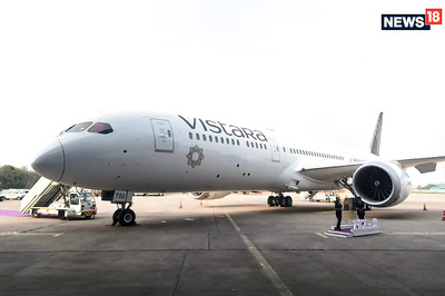 Vistara Again Announces Compulsory Leave Without Pay for Up to Three Days for Senior Employees