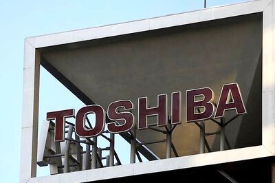Toshiba to cut 7,000 jobs in PC and TV units, sees full-year loss