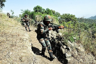 Pakistan Violates Ceasefire Along LoC in J&K's Naugam Sector