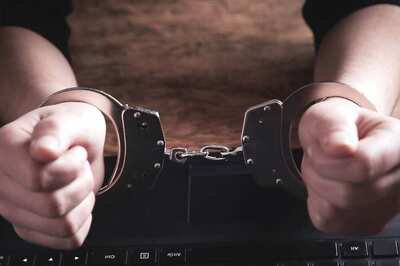 UP: West Bengal Man Arrested for Helping 'Infiltrators', Engaging Anti-national Activities