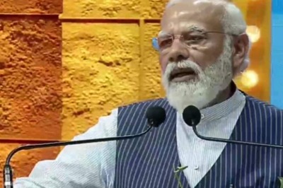 In Last 'Mann ki Baat' of 2021, PM Modi Recalls Group Captain Varun Singh's Letter on 'Being Mediocre'