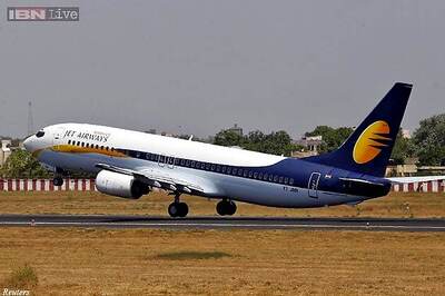 Jet Airways pilots warn of agitation over salary arrears