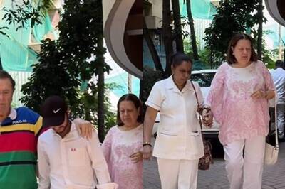 Randhir Kapoor, Babita Spotted At Daughter Kareena Kapoor Khan’s House, Video Goes Viral; Watch