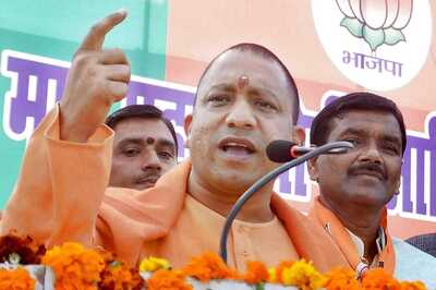 Yogi Adityanath Drives BJP Hindutva Campaign in Eastern UP