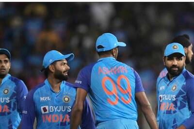 'Fact is India Drop More Catches Than Pakistan': Aakash Chopra Criticises Indian Fielders