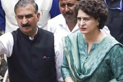 Priyanka Gandhi Played 'Pivotal' Role in 'Foiling Operation Lotus' in HP: Sources