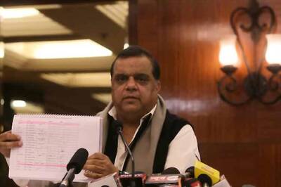 Hockey India chief Narinder Batra urges removal of chef de mission