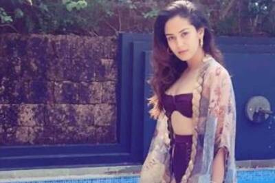 Mira Rajput Posts Picture in Bikini, Compares it with Avocados