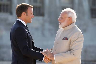 PM Modi, French President Emmanuel Macron Discuss Bilateral Issues, Global Situation