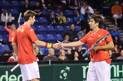 Davis Cup: Spain roar back to life against Canada
