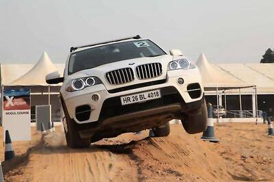 Budget 2013: Duty on SUVs hiked; 100 pc duty on luxury vehicles
