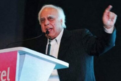 After Sidhu Shocker, Sibal Says ‘We Aren’t Ji Huzoor-23’. Is Exodus Giving Fodder to 'Rebels'?