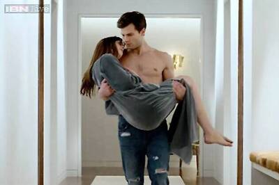 Erotic thriller 'Fifty Shades of Grey' gets an R rating in the US