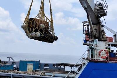 Mission Oxygen Express: Navy Sends Ships with Covid Supplies to Lakshadweep; Refills O2 Cylinders