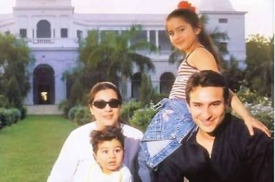 Pic of Young Sara, Ibrahim with Parents Saif Ali Khan, Amrita Singh at Pataudi Palace Goes Viral