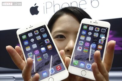 Here's why Apple could overtake Samsung this year