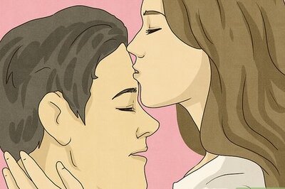 10+ Types of Kisses Guys Like
