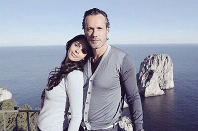 Mallika Sherawat declares her love for French bizman Cyrille Auxenfans on Twitter