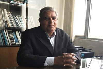 Governor Dhankhar Asks Bengal Govt to Release 'Assaulted' Sikh Man, Calls it Human Rights Violation Case