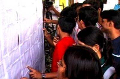 Girls outscore boys in CBSE class X results