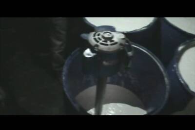 Two out of three Indians drink contaminated milk