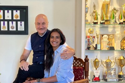 Anupam Kher Visits PV Sindhu's House; Gets Bowled over by Badminton Star's Trophies, Medals