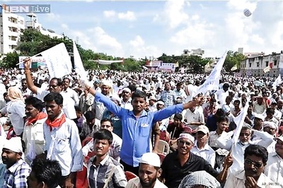 Congress firm on Telangana as Seemandhra remains on the boil