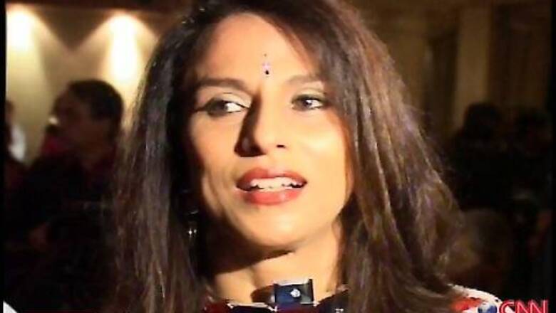 SC stays proceedings against Shobhaa De for tweeting against Maharashtra government's diktat