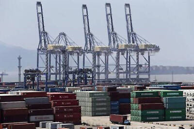 China's GDP growth drops to 7.5 per cent, tests reform push