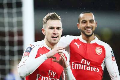 Arsenal begin FA Cup defence with 3-1 comeback win over Sunderland; Manchester City beat Norwich