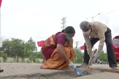 This Elderly Couple is Fixing Roads in Hyderabad, One Pothole At a Time