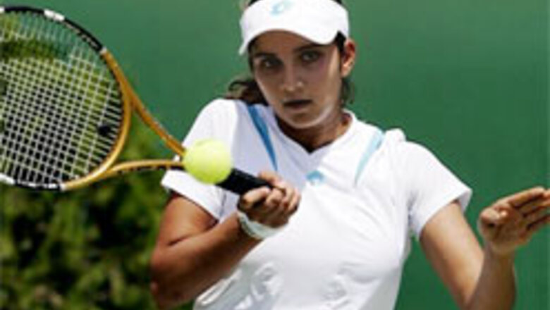 Sania, Sunitha knocked out of women's doubles