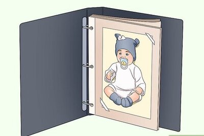 How to Create a Baby Memory Book