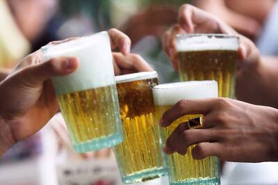 Goa Bans Drinking in Public Places to Curb 'Nuisance' by Revellers