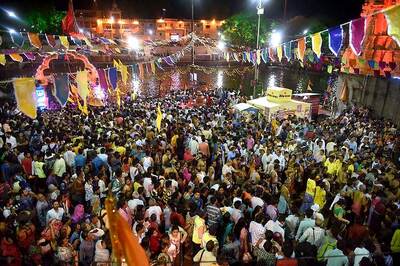 Kumbh 2019: From Selfie Points to Sanskrit Gram, Trend Set to Meet Tradition in Allahabad