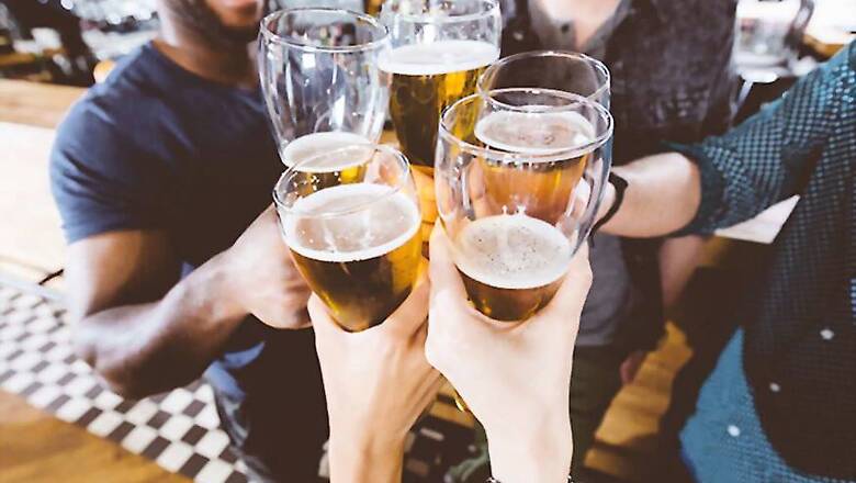 Binge Drinking May Increase Young Adults' Risk of Cardiovascular Disease Later