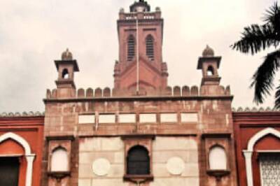 AMU Reopening: constitutes 12-member committee for reopening of campus