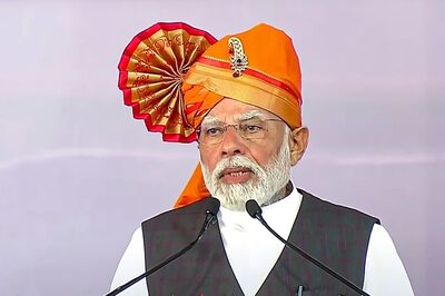 'Wish I Had Lived In Such A House': PM Modi Turns Emotional in Maharashtra Rally, Pitches For LS Polls