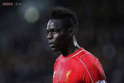 Mario Balotelli set for loyalty bonus if Liverpool can't sell him